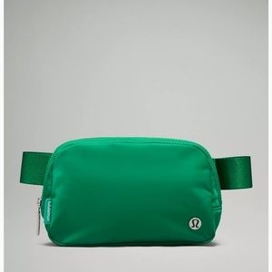 MWT Lululemon Belt Bag